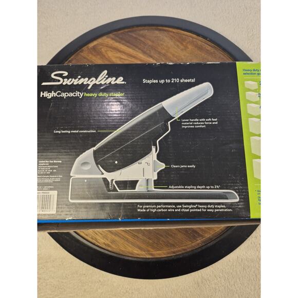 Swingline Commercial High-Capacity Heavy-Duty Desk Stapler 210 Sheets of Paper - Picture 2 of 15